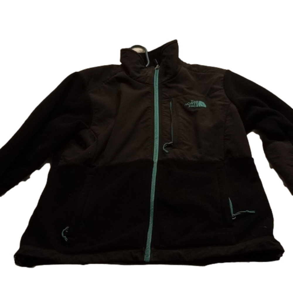 North‎ Face woman's Denali Jacket, size medium, black and teal